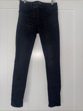 Express Women’s Skinny Jeans in Black